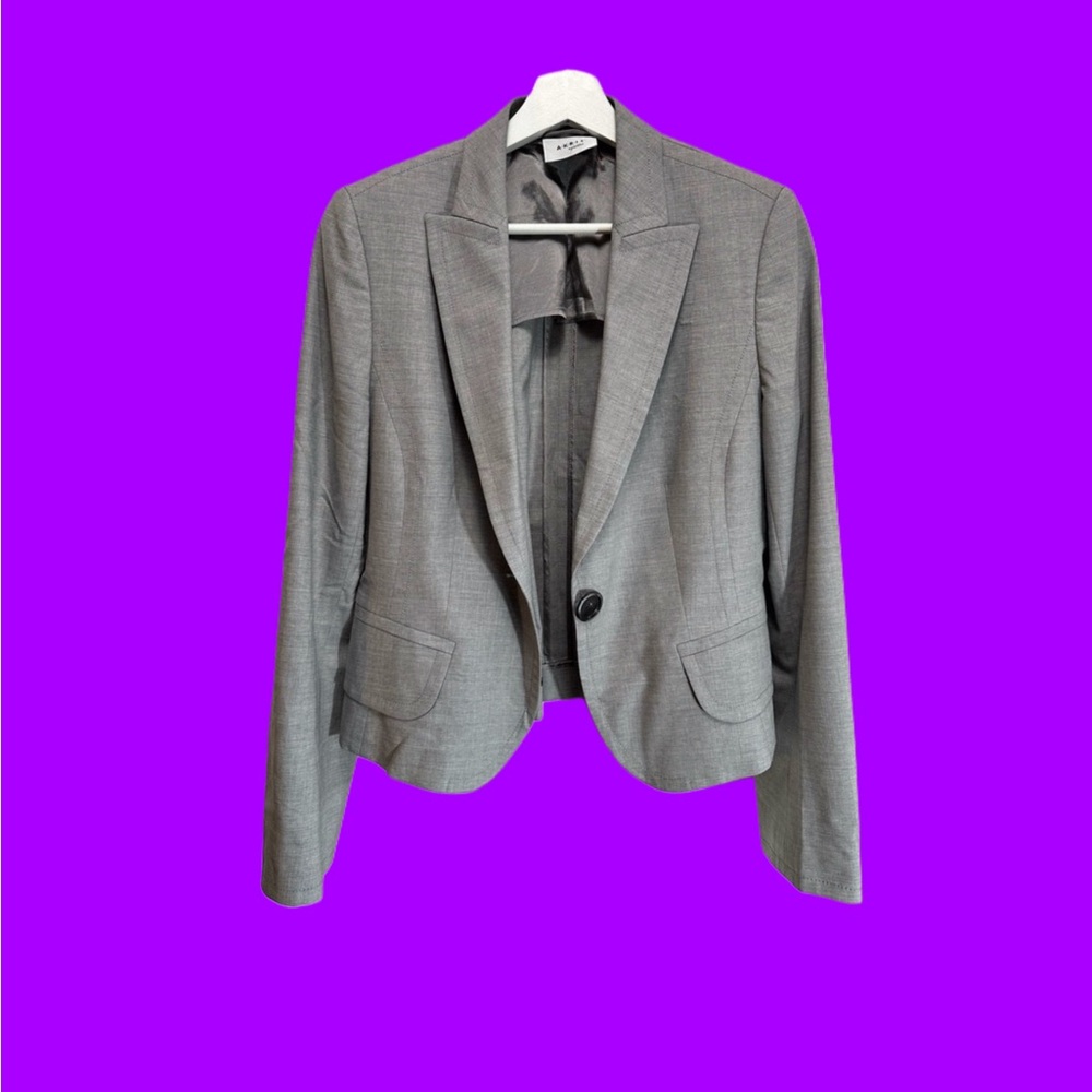 Akris punto size 10 women’s dress coat. Gray wool/elastane